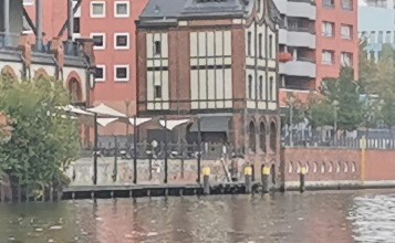 Im 10-Megapixel-Modus kann auch das P30 Pro von der Schärfe her nicht mithalten - hier haben wir aber noch den unschlagbaren 40-Megapixel-Modus in der Hinterhand. (Bild: Tobias Költzsch/Golem.de)